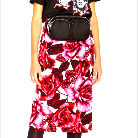 SOLD - Prada Belt Bag - Picture 2 of 6